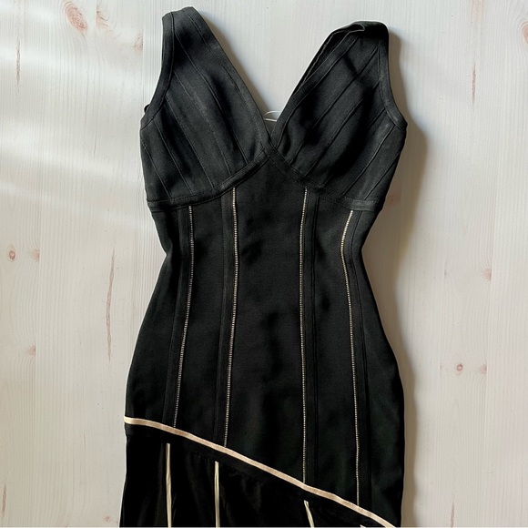 Bandage dress with mermaid style bottom - Picture 1 of 7